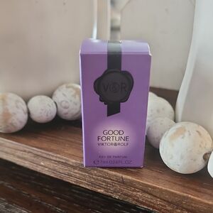 NIB Viktor & Rolf Good Fortune Eau de Parfum in Purple Box